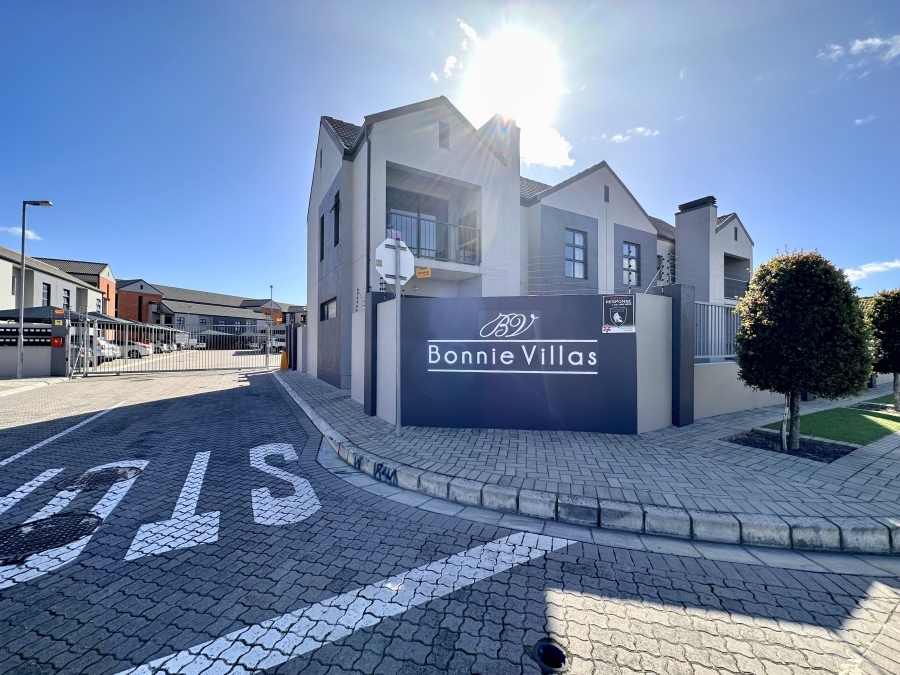 2 Bedroom Property for Sale in Windsor Park Western Cape